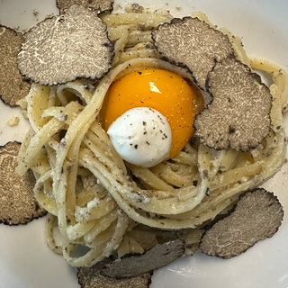 Tagliolini mit weissen Trüffeln
(Handgemacht) -Tuberium